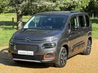 Używany Citroën e-Berlingo XTR 100 kW (136 KM) 2023 Szary Minivan