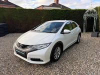 Used Honda Civic ES 142 HP (104 kW) 2012 White Hatchback