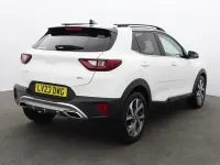 Gebraucht Kia Stonic GT-Line S 118 PS (86 kW) 2023 Weiß SUV