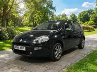 Używany Fiat Punto Easy Plus 2016 Czarny Hatchback