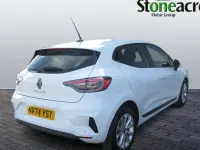 Used Renault Clio Evolution 90 HP (66 kW) 2025 White Hatchback