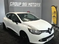 Used Renault Clio IV Dynamique 73 HP (53 kW) 2014 White Hatchback