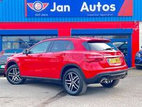 Used Mercedes GLA180 Urban 2019 Red SUV