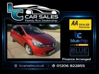 Used Renault Clio Dynamique 90 HP (66 kW) 2014 Red Hatchback