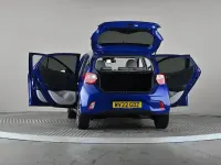 Used Hyundai i10 Premium 67 HP (49 kW) 2022 Blue Hatchback