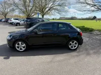 Usado Audi A1 Sport 125 HP (91 kW) 2016 Preto Citadino