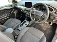 Usado Ford Focus Titanium 123 HP (90 kW) 2020 Prateado Citadino