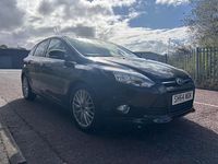 Used Ford Focus Zetec 125 HP (91 kW) 2014 Black Hatchback