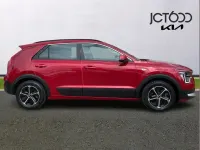 Used Kia Niro 136 HP (100 kW) 2022 Red SUV