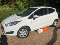 Used Ford Fiesta Style 82 HP (60 kW) 2014 White Hatchback
