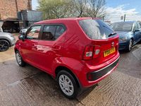 Usado Suzuki Ignis SZ3 90 HP (66 kW) 2019 Vermelho SUV