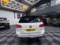 Used VW Touareg R-line 262 HP (192 kW) 2016 White SUV