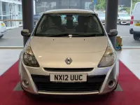 Used Renault Clio IV Dynamique 100 HP (73 kW) 2012 Silver Hatchback