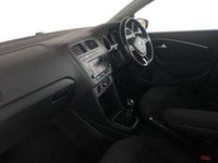 Begagnad VW Polo SEL 110 HK (80 kW) 2017 Svart Halvkombi