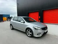 Used Kia Ceed 2012 Silver Hatchback