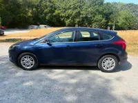 Used Ford Focus Titanium 125 HP (91 kW) 2013 Blue Hatchback