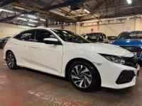 Used Honda Civic SE 126 HP (92 kW) 2018 White Hatchback