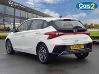New Hyundai i20 Advanced 99 HP (72 kW) 2025 White Hatchback