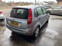 Used Ford Fiesta Zetec 80 HP (58 kW) 2006 Blue Hatchback