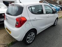 Used Vauxhall Viva 75 HP (55 kW) 2016 White Hatchback