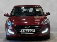 Used Hyundai i30 SE 110 HP (80 kW) 2015 Red Hatchback
