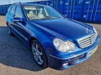 Used Mercedes C220 Elegance 2005 Blue Estate