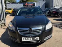 Second-hand Vauxhall Insignia S 2012 Negru Hatchback