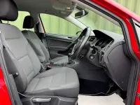 Used VW Golf VII SE 105 HP (77 kW) 2013 Red Hatchback