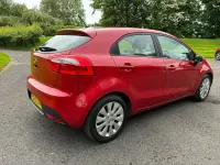 Used Kia Rio 84 HP (61 kW) 2015 Red Hatchback