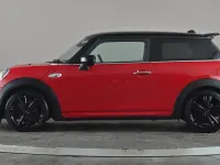 Używany Mini Cooper S Comfort 192 KM (141 kW) 2020 Czerwony Hatchback