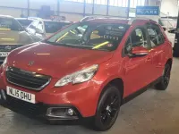 Used Peugeot 2008 Active 68 HP (50 kW) 2015 Red SUV