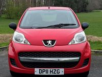 Used Peugeot 107 68 HP (50 kW) 2011 Red Hatchback