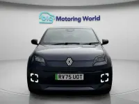 Used Renault 5 E-Tech Komfort 110 kW (150 HP) 2025 Hatchback
