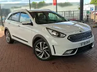 Used Kia Niro 2018 White SUV
