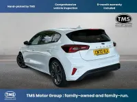 Used Ford Focus ST-Line 2022 White Hatchback