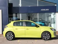 Käytetty Peugeot 208 Style 99 HP (72 kW) 2025 Keltainen Viistoperä