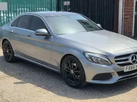 Usado Mercedes C220 Premium 2016 Plateado Berlina