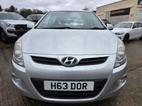 Used Hyundai i20 Comfort 99 HP (72 kW) 2010 Silver Hatchback
