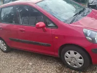 Used Honda Jazz SE 83 HP (61 kW) 2003 Red Hatchback