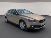 Used Volvo V40 120 HP (88 kW) 2016 Bronze Hatchback