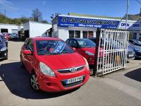 Used Hyundai i20 Comfort 2010 Red Hatchback