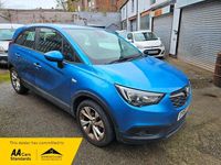 Second-hand Vauxhall Crossland X 2018 Albastru SUV