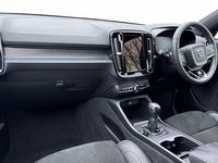 Used Volvo XC40 R-Design 161 HP (118 kW) 2022 SUV