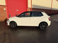 Used Skoda Fabia Colour Edition 95 HP (69 kW) 2017 White Hatchback