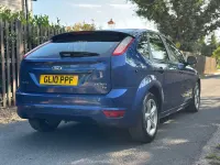 Used Ford Focus Zetec 2010 Blue Hatchback