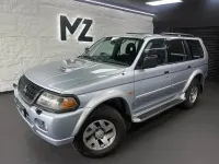 Used Mitsubishi Shogun 114 HP (83 kW) 2004 Silver SUV