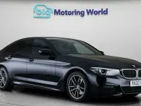 Usado BMW 520 M Sport 190 CV (139 kW) 2020 Negro Berlina