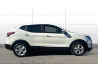 Used Nissan Qashqai Acenta Premium 115 HP (84 kW) 2019 White SUV