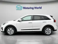 Used Kia Niro 2020 White SUV