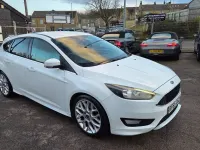 Used Ford Focus Zetec 2015 White Hatchback